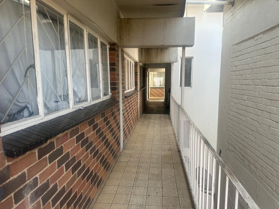 1 Bedroom Property for Sale in Bloemfontein Free State